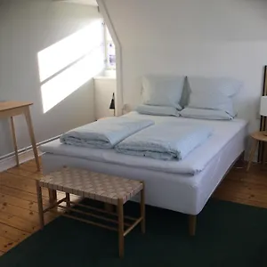 Apartment Two Quiet